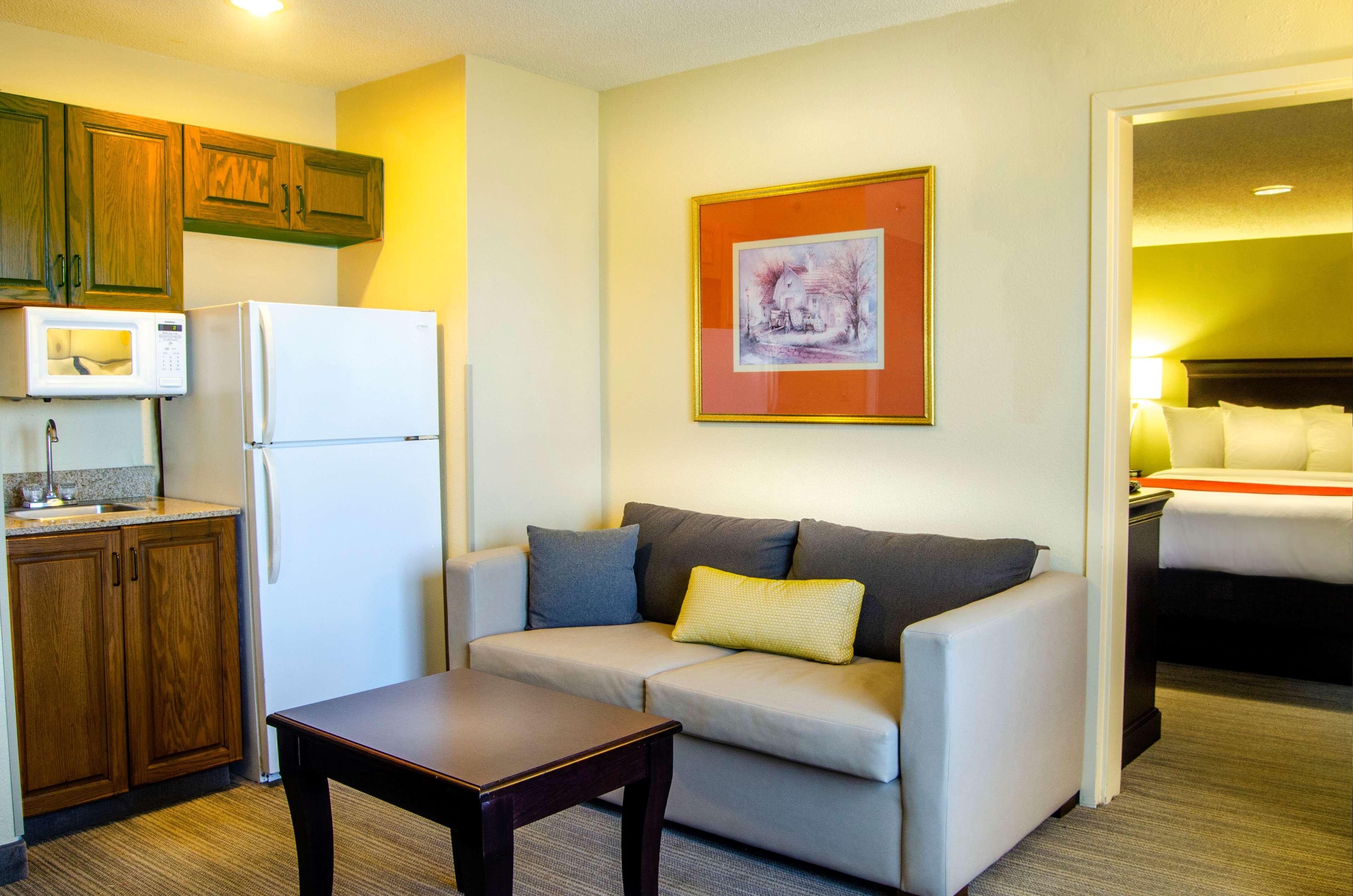 Country Inn & Suites By Radisson, Tuscaloosa, Al Dış mekan fotoğraf